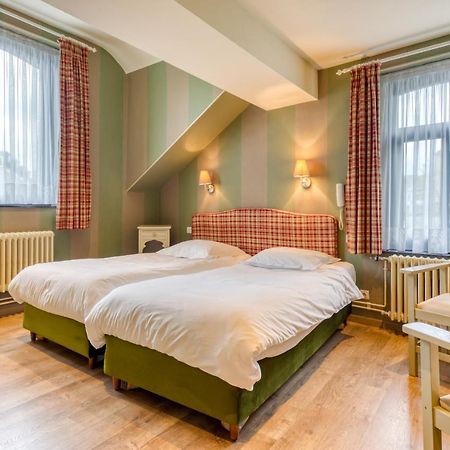 Hotel Le Cor De Chasse Saint-Hubert Ngoại thất bức ảnh