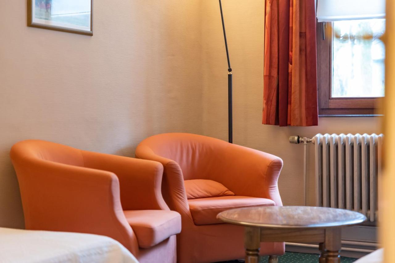 Hotel Le Cor De Chasse Saint-Hubert Ngoại thất bức ảnh