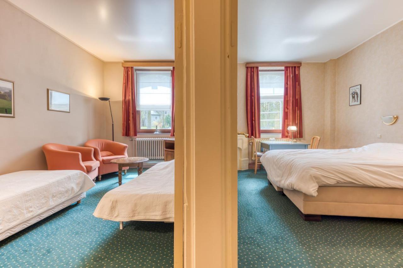 Hotel Le Cor De Chasse Saint-Hubert Ngoại thất bức ảnh
